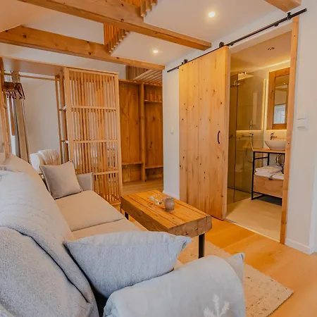 Strazyska 7 * זקופאנה